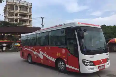 Bus transfer from Hanoi to Ninh Binh