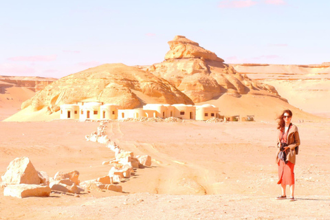 Cairo: 2-Day White Desert, Bahariya Oasis &amp; El-Fayoum Tour