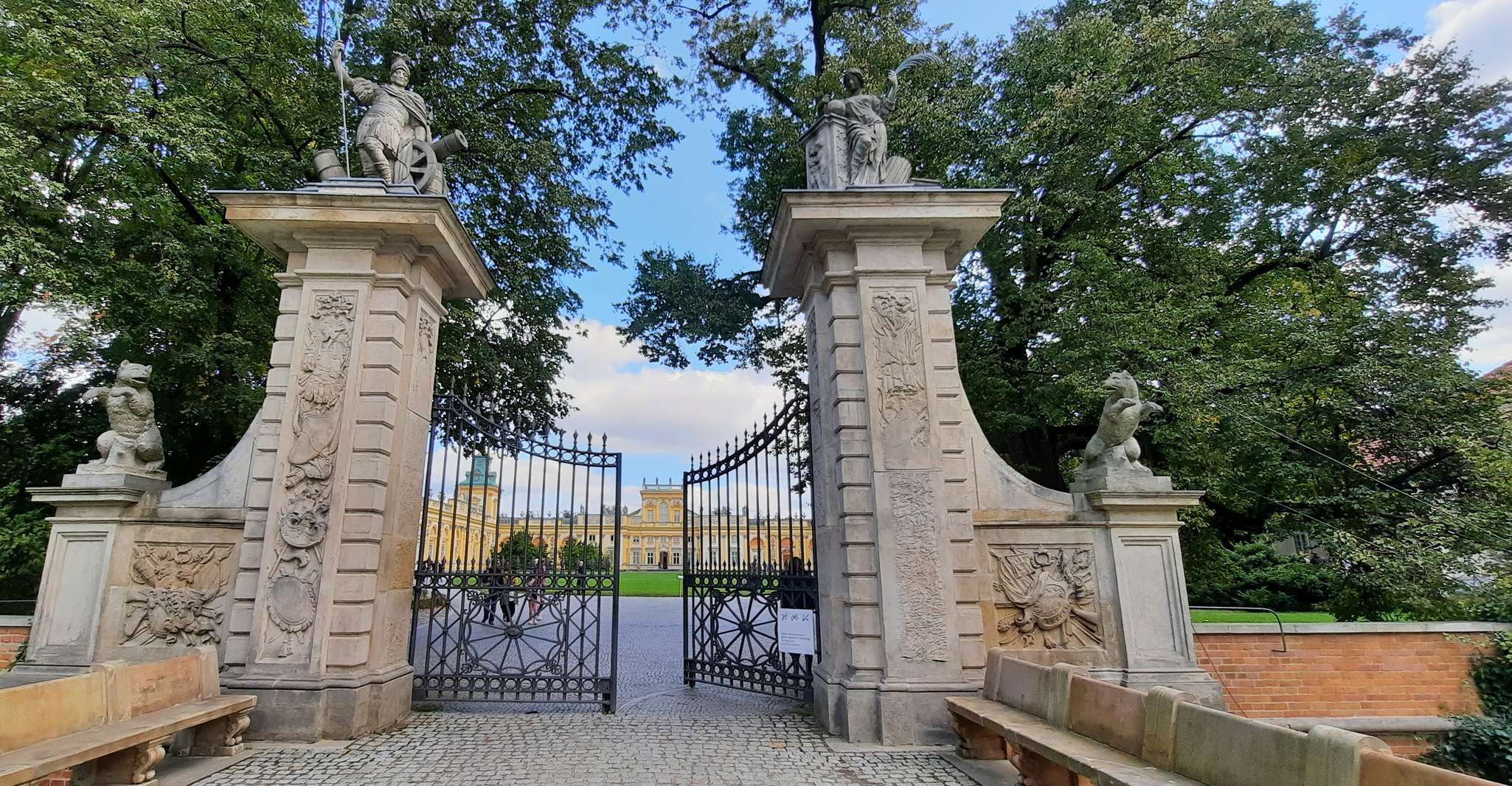 Wilanów Palace, 2-Hour Guided Tour with Entrance Tickets - Housity