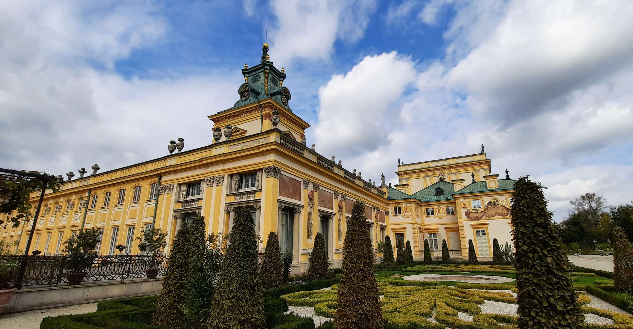 Wilanów Palace, 2-Hour Guided Tour with Entrance Tickets - Housity