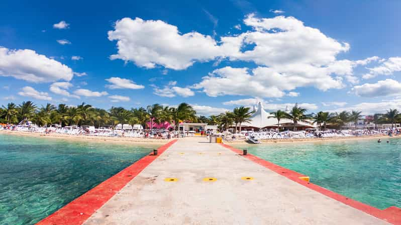 Cozumel: pase de un día para Playa Mia Grand Beach Park | GetYourGuide