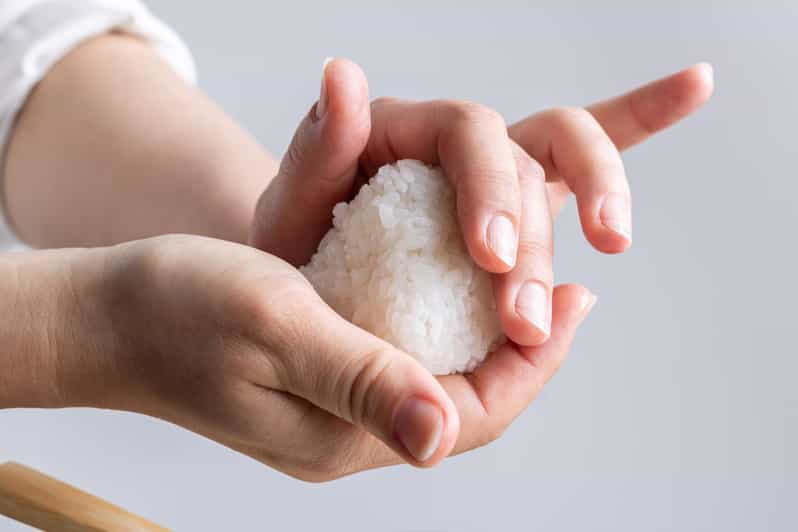 Tokyo: Onigiri Making Experience - Japanese Traditional Food
