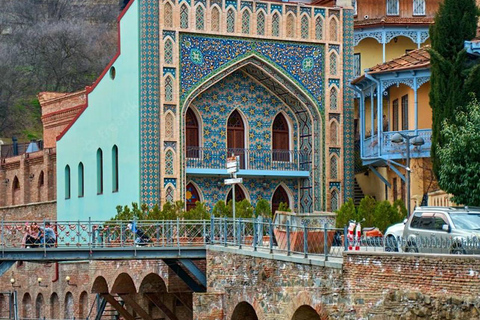 تبليسي: طقوس حمام الكبريت الفاخر مع خدمة الاستقبال والنبيذ