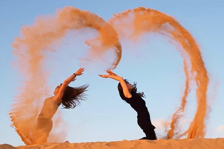 Sharjah: Family UTV Tour with Sandboarding 1-Hour Buggy Ride