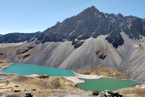 Z Cusco: całodniowa wycieczka po 7 jeziorach AusangateZ Cusco: całodniowa wycieczka grupowa po 7 jeziorach Ausangate