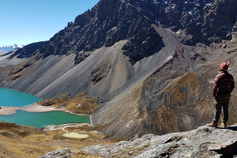 Z Cusco: całodniowa wycieczka po 7 jeziorach AusangateZ Cusco: całodniowa prywatna wycieczka po 7 jeziorach Ausangate