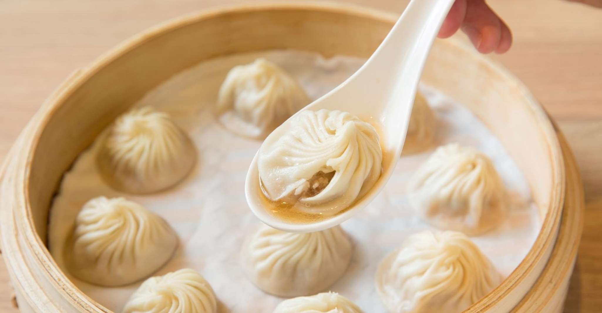 Taipei Night Tour & Din Tai Fung Steamed Dumplings SuiteTrails