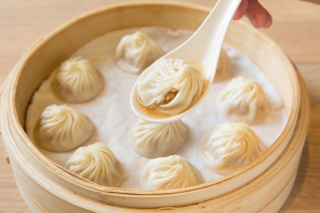 Visit Taipei Night Tour & Din Tai Fung Steamed Dumplings in Chicago