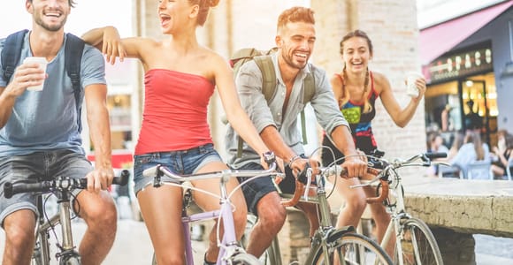 Munich: Highlights Private Bike Tour with Licensed Guide
