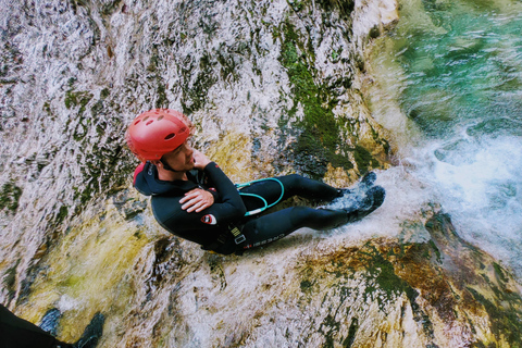 Desde Bovec: experiencia de barranquismo de nivel básico en Sušec