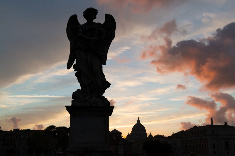 Rzym: piesza wycieczka z przewodnikiem po duchach i tajemnicachPoranna wycieczka po angielsku