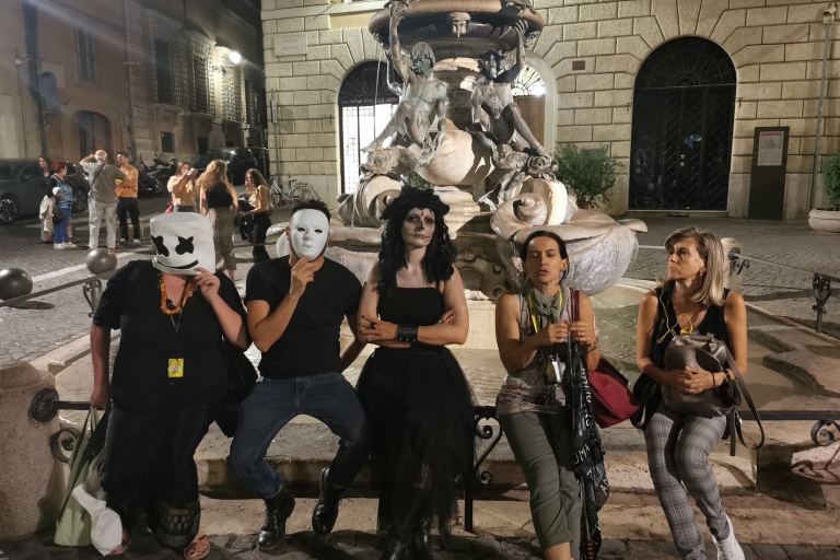 Rome: Ghosts and Mysteries Guided Walking Tour Afternoon Tour in Italian