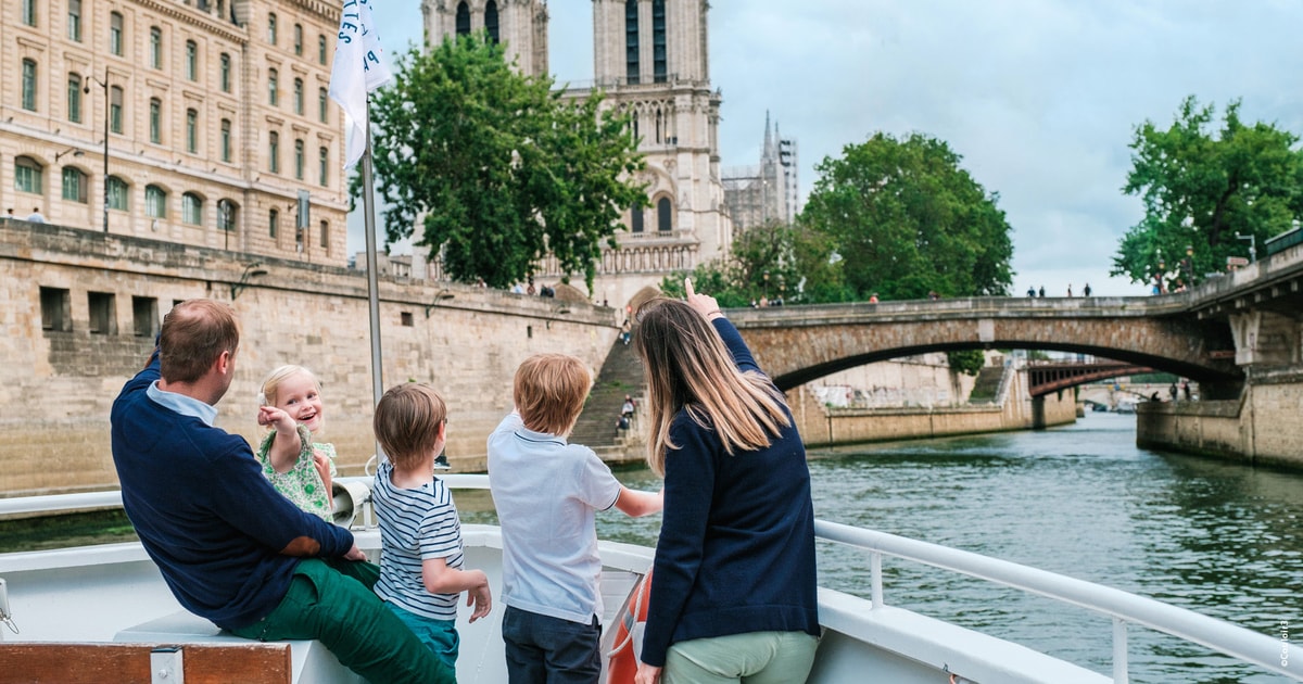 seine river cruise family