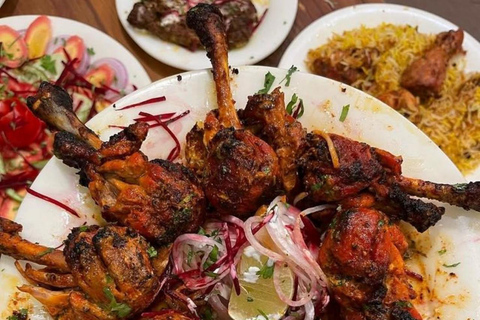 Agra by Night: Private Street Food Tour With Local Markets ( Car with Driver + Tour Guide + Street Food Tasting )