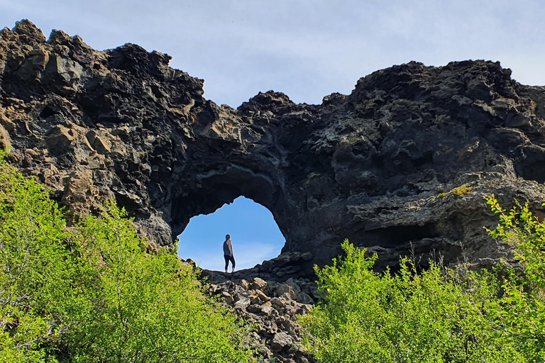 Deutschsprachiger Landausflug Góðafoss &amp; Mývatn ab Akureyri in Kleingruppe