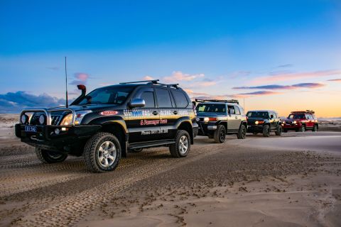Port Stephens: Stockton Sand Dunes 4WD Tag-Along Tour
