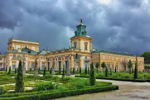 Wilanów Palace: 2-Hour Guided Tour with Entrance Tickets
