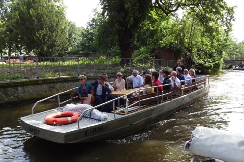 Leipzig : Croisière touristique guidée en bateau à moteurLeipzig : Croisière touristique en bateau à moteur