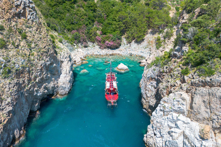 Alanya Hidden Coves & Blue Lagoon Cruise