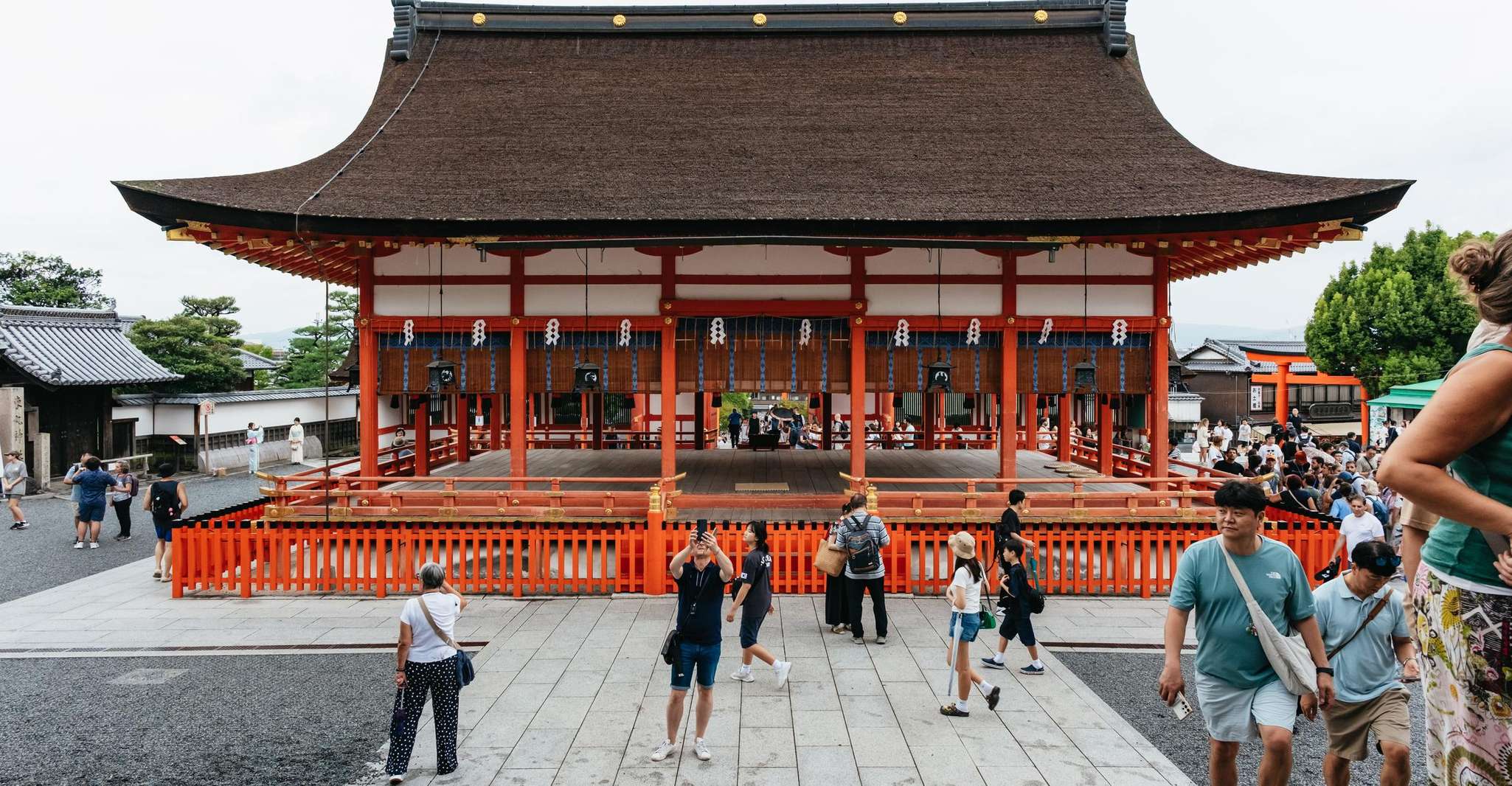 Kyoto: Nijo Castle, Kiyomizu & Fushimi Inari Guided Tour photo 8