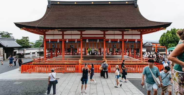 Kyoto: Nijo Castle, Kiyomizu & Fushimi Inari Guided Tour photo 8