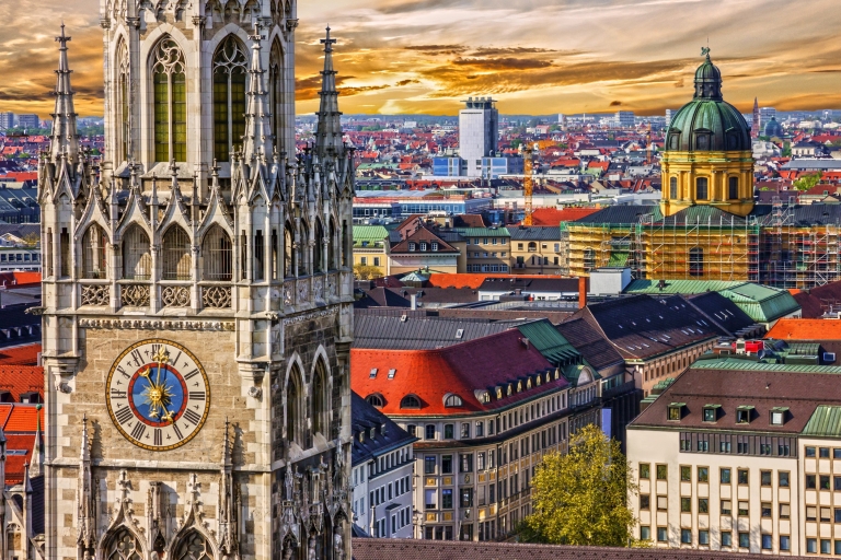Munich: Old Town Highlights Private Walking Tour 4-Hours Private Guided Tour