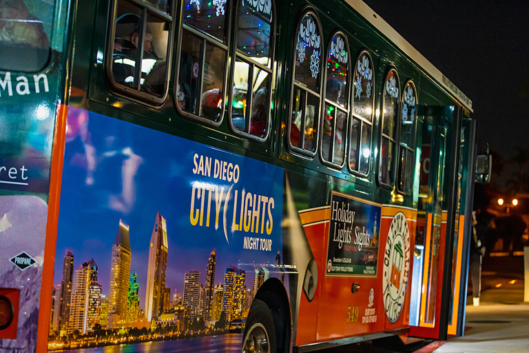 San Diego: Trolleytour met kerstverlichting en bezienswaardigheden