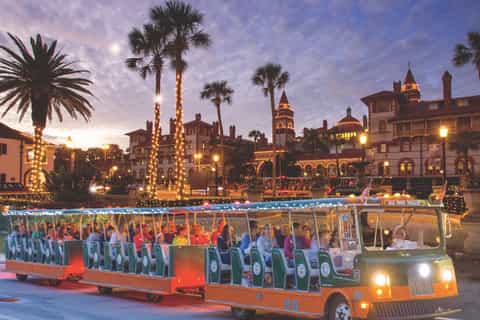 St Augustine: Nights of Lights Trolley Tour
