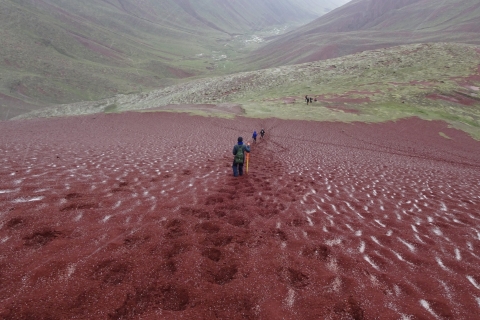 Peru: Rainbow Mountain and Red Valley Full Day Tour