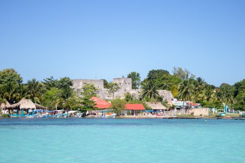 Bacalar: Sightseeing and Swimming Full-Day Tour