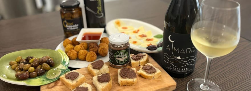 Civezza : la Ligurie occidentale au-delà de la mer. Huile, vin et village historique.