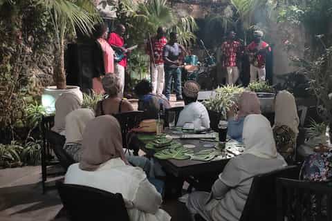 Zanzibar: Stone Town Night Tour with Live Performance