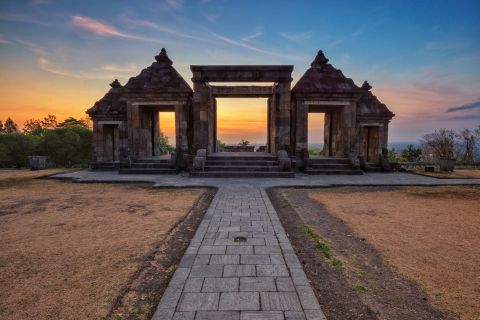 Yogyakarta: Ratu Boko Temple Entrance Ticket