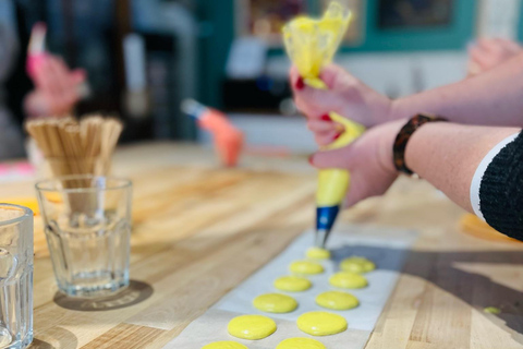 Paris : Cours culinaire de macarons français avec un chef