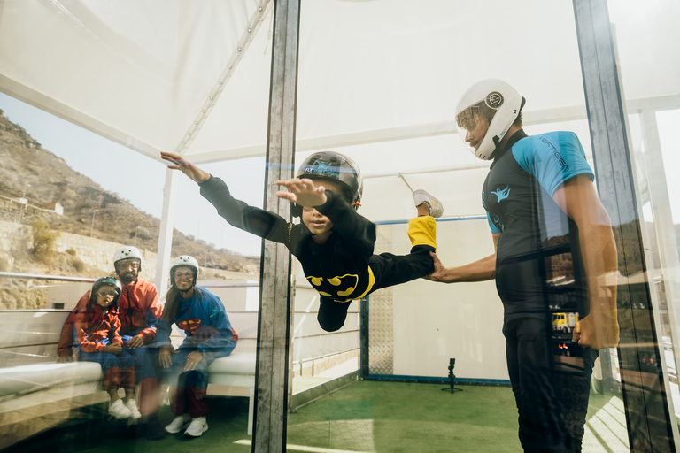 Gran Canaria: Indoor SkyDiving Experience 4-Flight Option