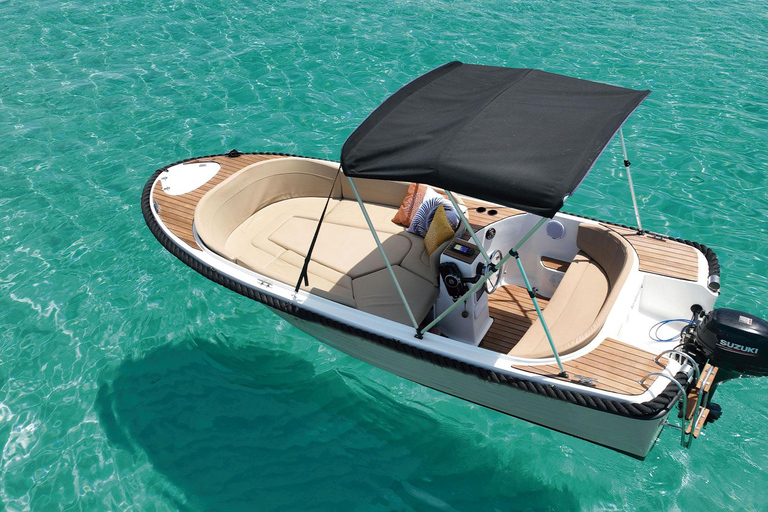 San Antonio: Snorkel on your own boat without a license for up to 5 people SAN ANTONIO: SNORKELING ON YOUR OWN BOAT WITHOUT A LICENSE FOR UP TO 5 PEOPLE