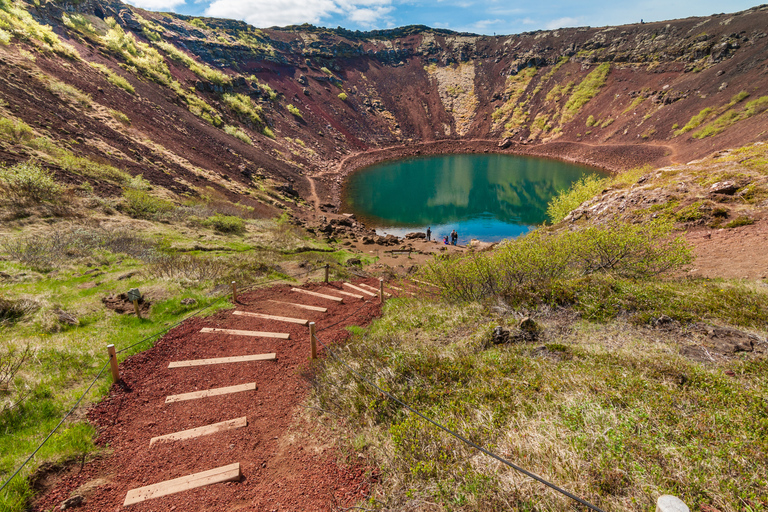 Z Reykjaviku: Ekskluzywna wycieczka Golden Circle w TeslaReykjavik: Ekskluzywna prywatna wycieczka Golden Circle w Tesla