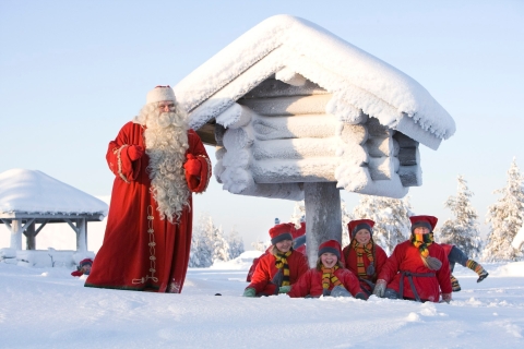 Village du Père Noël avec photo, certificat et déjeunerRovaniemi: Village du Père Noël-Photo-Certificat-Déjeuner
