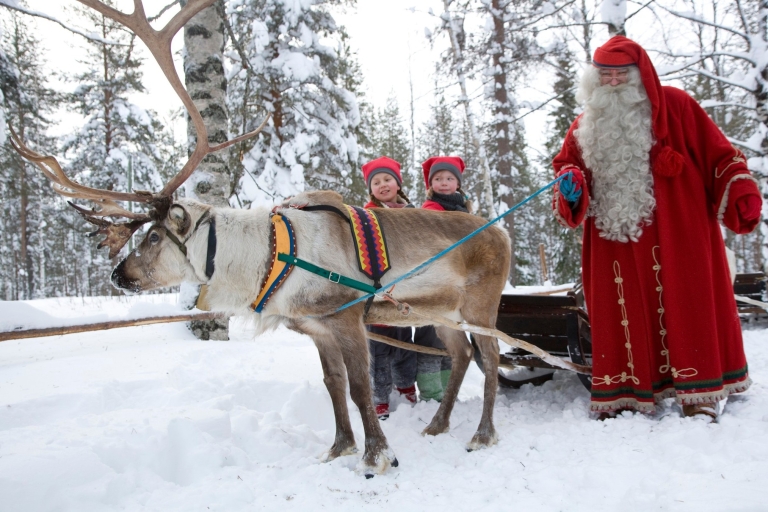 Village du Père Noël avec photo, certificat et déjeunerRovaniemi: Village du Père Noël-Photo-Certificat-Déjeuner
