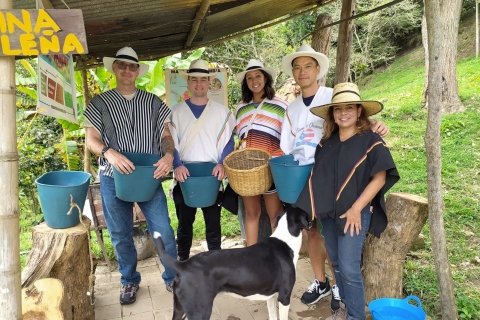 Bogotá: Guided 5-Hour Coffee Farm Tour Standard Option