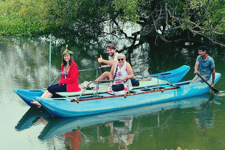 Trincomalee: Ritigala Forest monastery & lake boat day tour Trincomalee: Ritigala hidden Forest &relaxing boat tour