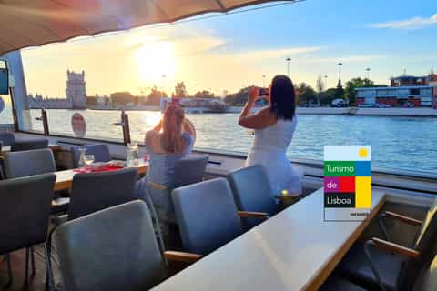 Lisbon: Ferry Boat Sunset Cruise in the Tagus River