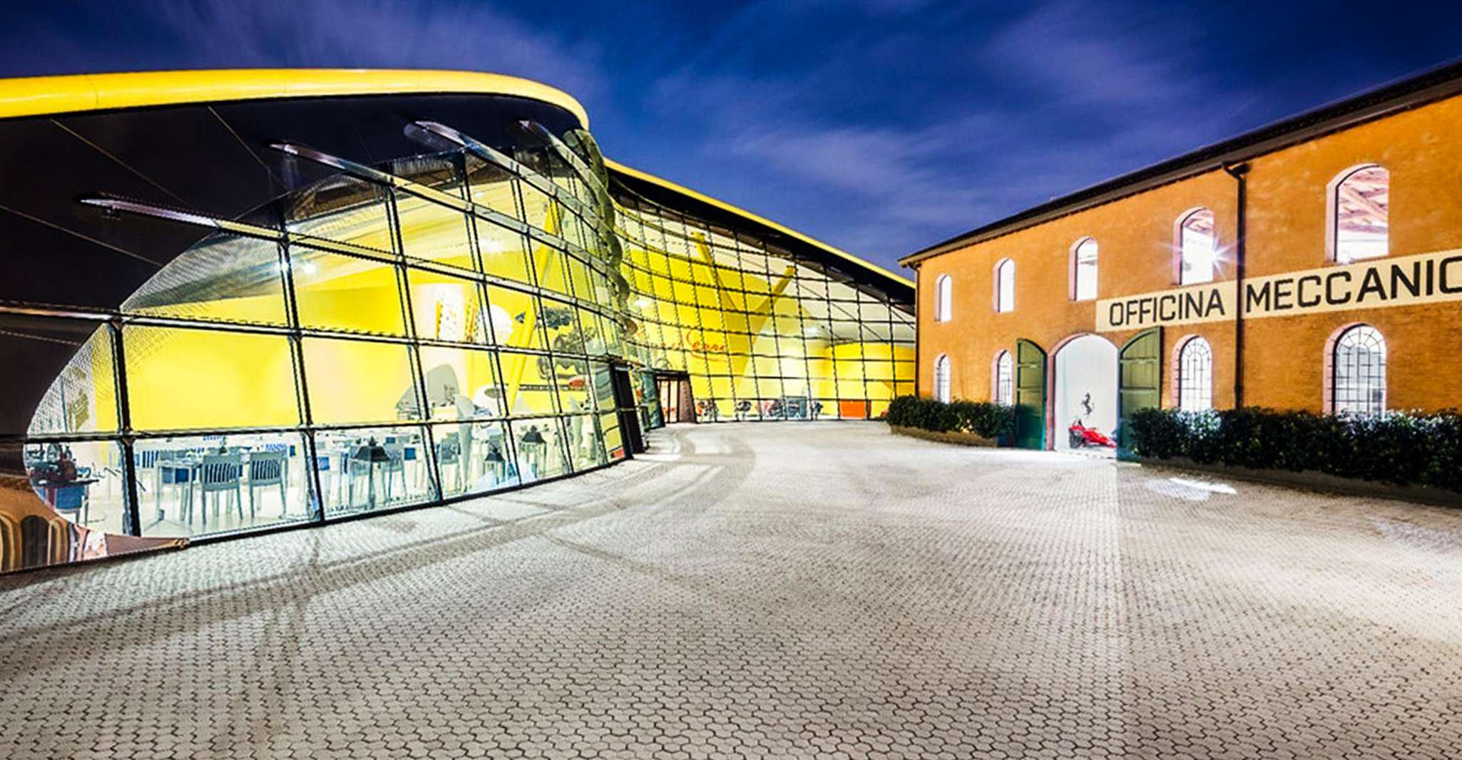 Maranello und Modena, Ferrari Museen Combo Tickets - Hizvo