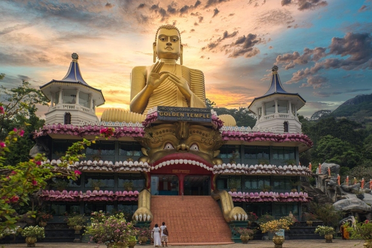 Z Kandy: Jednodniowa wycieczka do jaskini Sigiriya i świątyni Dambulla