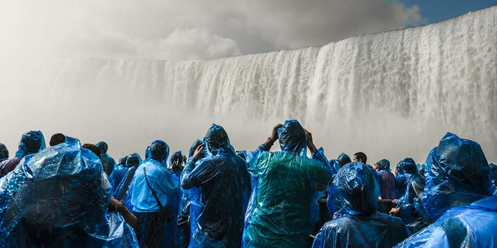 Niagara Falls USA: Day/Night Tour with Light Show & Boat
