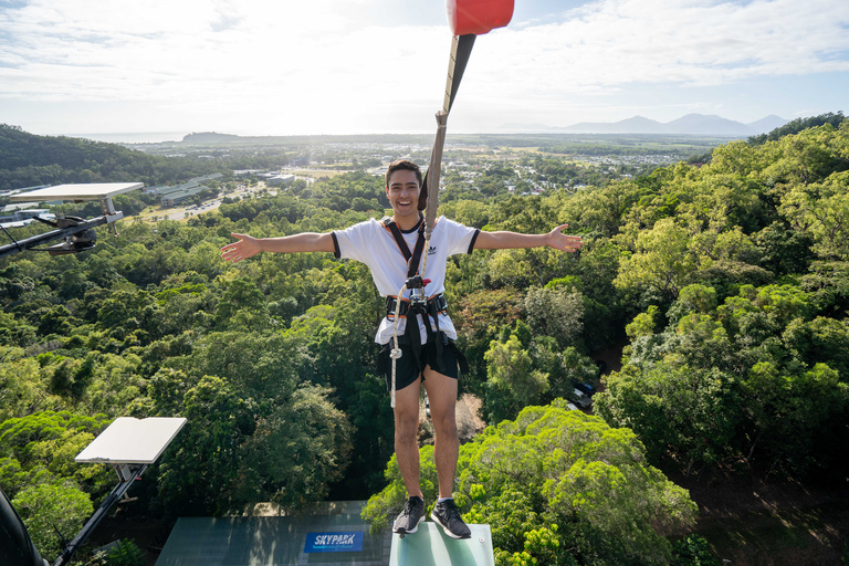 Cairns: Skypark Cairns Spacer po desce?