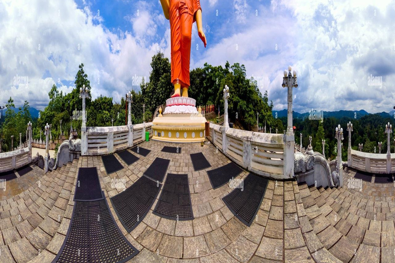 Kandy Heritage and Cultural Temple Tour
