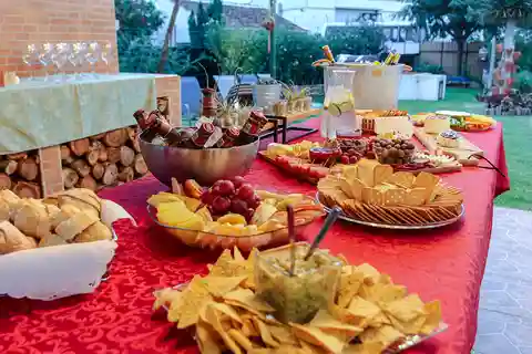 Azoren: Vulkanische Wein- und Tapas-Verkostungsparty