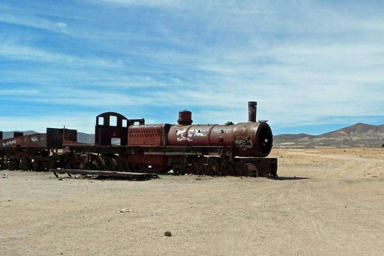 From Puno: 3-day excursion to La Paz and the Uyuni salt flat