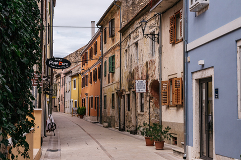 De Split: Cachoeiras de Krka, tour gastronômico e degustação de vinhos